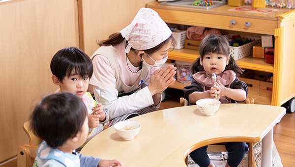給食
