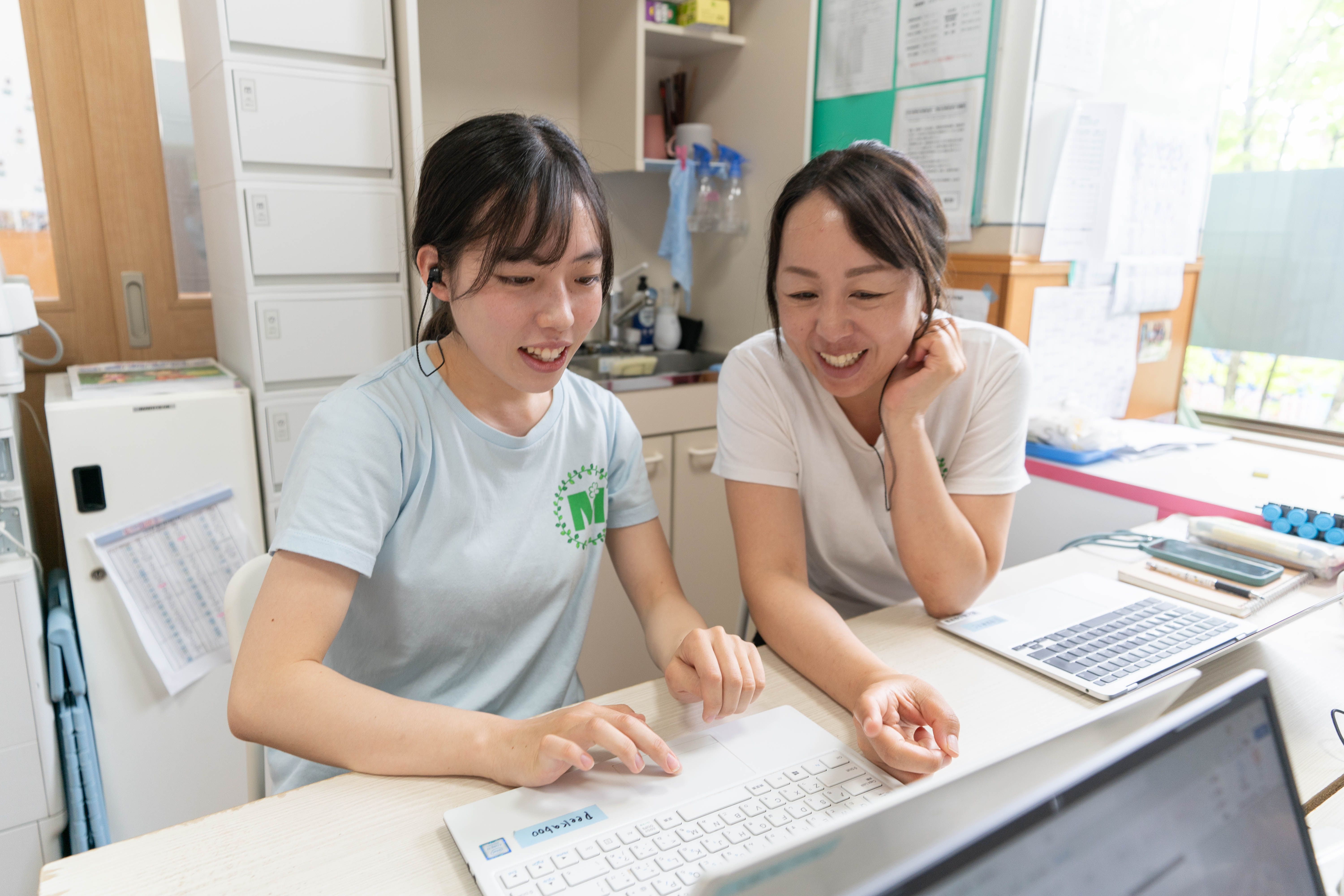 採用情報